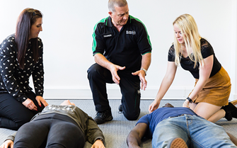 First aid advice for breathing problems