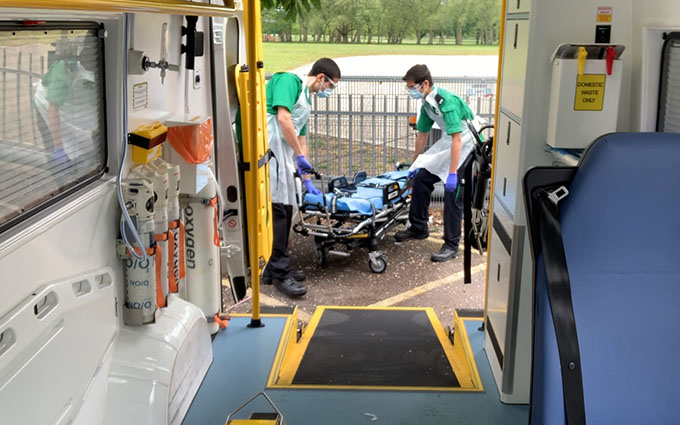 Ambulance_volunteers_PPE_small pod Ambulance_volunteers_PPE_small pod