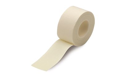 Pack of 12 2.5cm x 5m Zinc Oxide Tape Pack of 12 2.5cm x 5m Zinc Oxide Tape